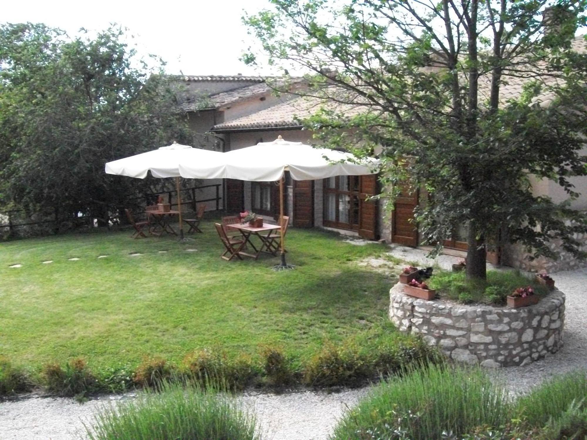 Agriturismo Il Casalino Сполето Екстериор снимка